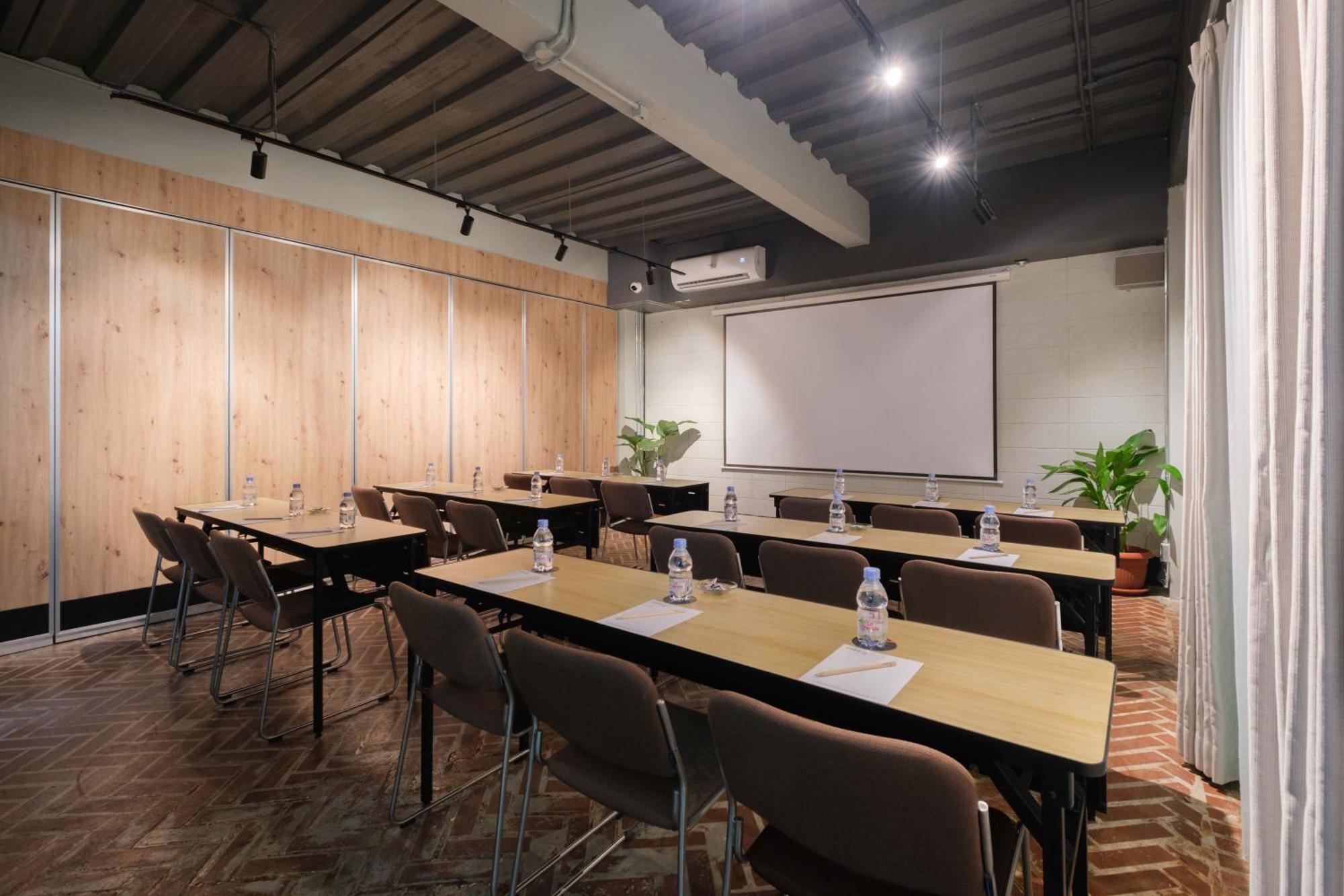 Hotel Teduh Simatupang à Jakarta Extérieur photo